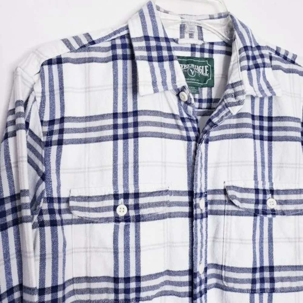 American Eagle White & Blue Plaid Flannel Button Down Shirt Men's Size Small